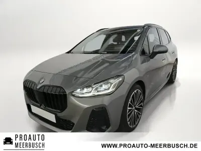 Gebraucht BMW 218 Active Tourer M Sport 136 PS (100 kW) 2025 Skyscraper grau Van / Kleinbus