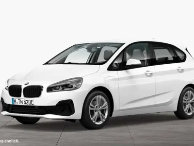 Gebraucht BMW 225 Active Tourer iPerformance 224 PS (164 kW) 2019 Alpinweiß uni Van / Kleinbus