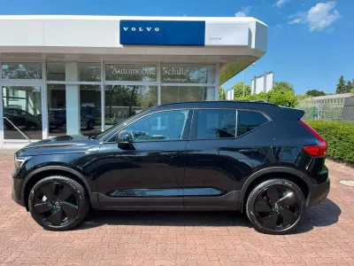 Gebraucht Volvo EX40 Ultra 300 kW (408 PS) 2025 Schwarz SUV