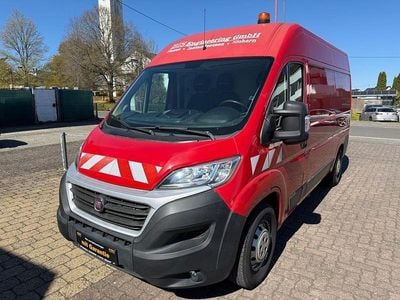 Gebraucht Fiat Ducato 148 PS (108 kW) 2018 Rot Van