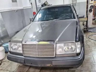 Gebraucht Mercedes 300 179 PS (131 kW) 1989 Bronze Coupé