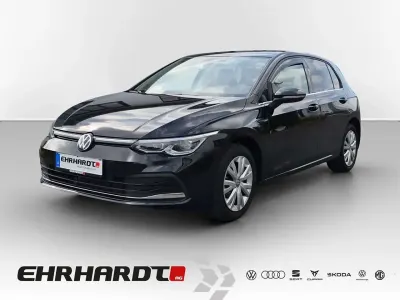 Brugt VW Golf VIII Style 150 HK (110 kW) 2022 Sort Sedan