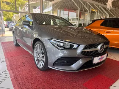 Gebraucht Mercedes CLA250 AMG line Plus 160 PS (117 kW) 2021 Grau Coupé