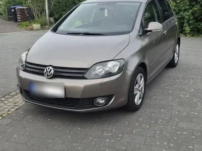 Gebraucht VW Golf VI Comfortline 122 PS (89 kW) 2009 Gold Kleinwagen