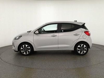Nuova Hyundai i10 63 CV (46 kW) 2025 Giallo Utilitaria