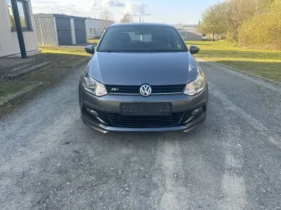 Gebraucht VW Polo Comfortline 90 PS (66 kW) 2012 Grau Kleinwagen