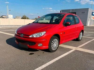 Second-hand Peugeot 206 75 CP (55 kW) 2006 Roșu Hatchback
