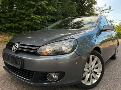 Gebraucht VW Golf VI Highline 140 PS (102 kW) 2011 Grau Kleinwagen
