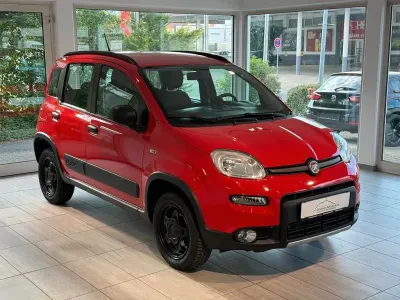 Gebraucht Fiat Panda 4x4 Wild 86 PS (63 kW) 2021 Rot Kleinwagen
