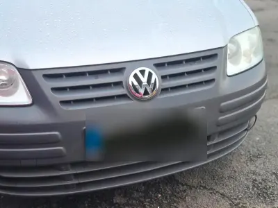 Gebraucht VW Caddy 102 PS (75 kW) 2005 Silber Van / Kleinbus