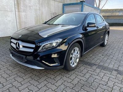 Mercedes GLA200
