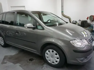 Gebraucht VW Touran 140 PS (102 kW) 2009 Grau Van / Kleinbus