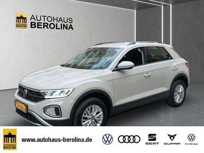 Second-hand VW T-Roc Life 150 CP (110 kW) 2023 Gri SUV