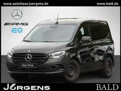 Gebraucht Mercedes Citan 110 95 PS (69 kW) 2022 Dravitschwarz metallic Van
