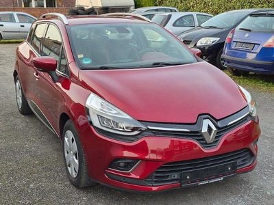 Second-hand Renault Clio GrandTour 118 CP (86 kW) 2016 Roșu Break