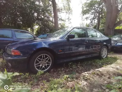 Gebraucht BMW 525 Basis 143 PS (105 kW) 1996 Blau Limousine