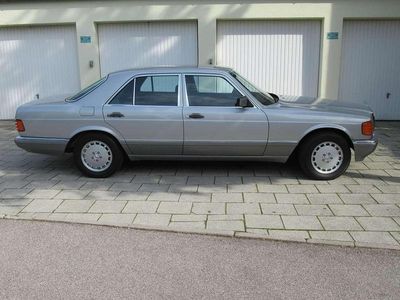 Gebraucht Mercedes 300 SE 179 PS (131 kW) 1987 Silber Limousine