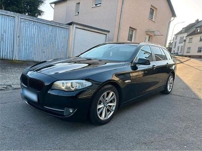 Gebraucht BMW 520 184 PS (135 kW) 2012 Schwarz Kombi