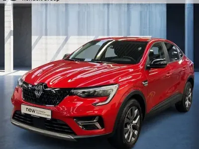 Gebraucht Renault Arkana Evolution 140 PS (102 kW) 2024 Rot SUV