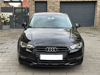 gebraucht Audi A3 Limousine in Mythosschwarz Metallic