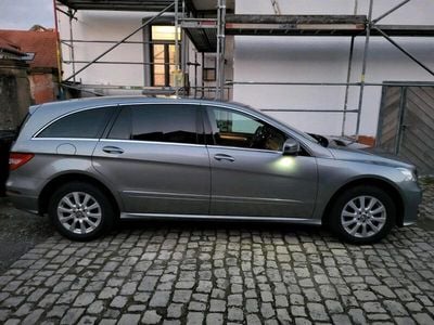 Mercedes R350