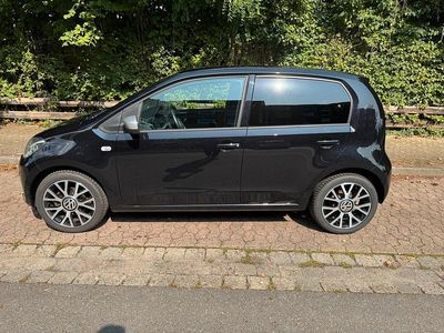 Schwarz Gebraucht 2015 VW up! Kleinwagen | 6.000 € (Teuer)