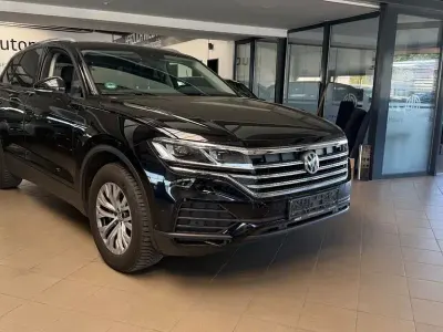 Gebraucht VW Touareg 231 PS (169 kW) 2019 Schwarz SUV
