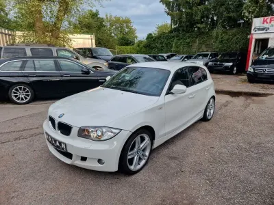 Gebraucht BMW 118 M Sport 143 PS (105 kW) 2010 Weiß Kleinwagen