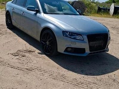 Gebraucht Audi A4 180 PS (132 kW) 2011 Grau Limousine