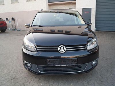 Gebraucht VW Touran Highline 140 PS (102 kW) 2014 Schwarz Van / Kleinbus
