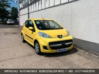 Gebraucht Peugeot 107 Filou 68 PS (50 kW) 2009 Gelb Kleinwagen