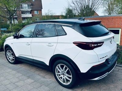 gebraucht Opel Grandland X mit 133 kW/Lederaustattung/Pano-Dach