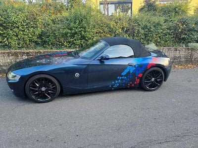 Gebraucht BMW Z4 150 PS (110 kW) 2005 Blau Cabrio