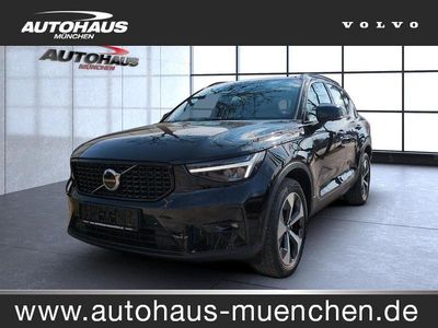 Second-hand Volvo XC40 Plus 197 CP (144 kW) 2023 Negru SUV