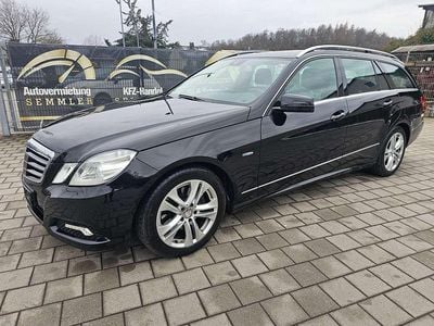 Gebraucht Mercedes E250 Avantgarde 204 PS (150 kW) 2010 Obsidianschwarz  metalliclack Kombi