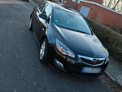 Gebraucht Opel Astra 160 PS (117 kW) 2010 Schwarz Kombi