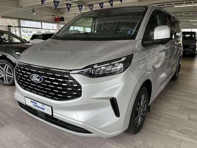 Gebraucht Ford Tourneo Custom Titanium 170 PS (125 kW) 2024 Polarsilber Van