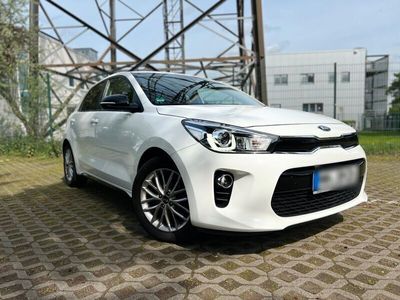 gebraucht Kia Rio 2019 / DreamTeam / 8-fach bereift / Scheckheft