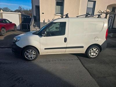 Weiß Gebraucht 2017 Fiat Doblò Van / Kleinbus | 5.950 € (Superpreis)