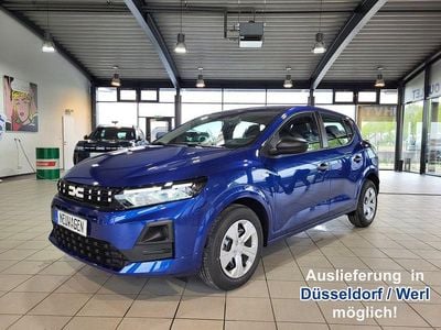 Nuova Dacia Sandero Essentiel 67 CV (49 kW) 2026 Blu Berlina