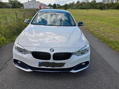 Weiß Gebraucht 2015 BMW 420 Coupé | 19.650 €
