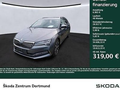 Gebraucht Skoda Superb LAURIN & KLEMENT 200 PS (147 kW) 2023 Graphitegrau metallic Kombi