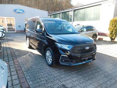 Neu Ford Grand Tourneo Connect Titanium 116 PS (85 kW) 2026 Schwarz Van / Kleinbus