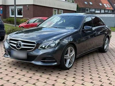 Gebraucht Mercedes E250 Avantgarde 204 PS (150 kW) 2016 Grau Limousine