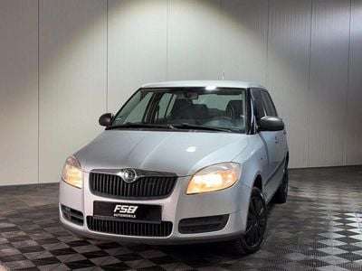 Second-hand Skoda Fabia Special 60 CP (44 kW) 2010 Argintiu Hatchback