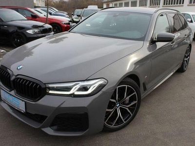Gebraucht BMW 540 M Sport 340 PS (250 kW) 2022 Berninagrau bernsteineffekt Kombi