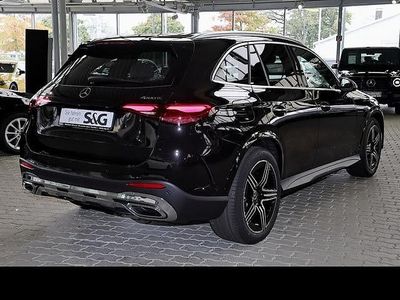 Gebraucht Mercedes GLC300 AMG line 258 PS (189 kW) 2025