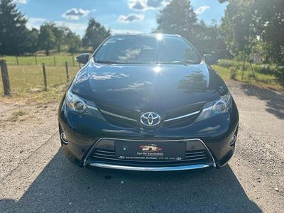 Toyota Auris Hybrid