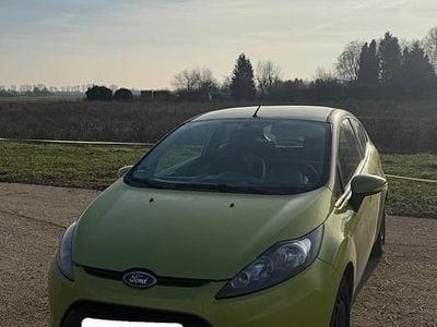 Usata Ford Fiesta 60 CV (44 kW) 2008 Verde Utilitaria