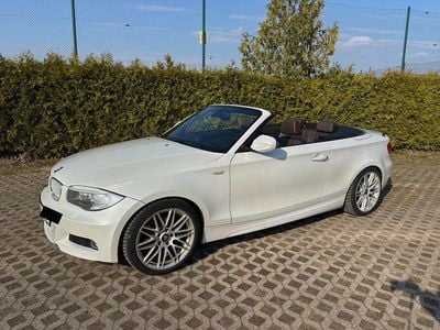 Usata BMW 120 Cabriolet Efficient Dynamics 177 CV (130 kW) 2013 Bianco Cabrio
